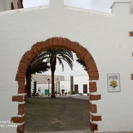 Precioso Apartamento Con Terraza En Teguise Teguise  Exterior photo